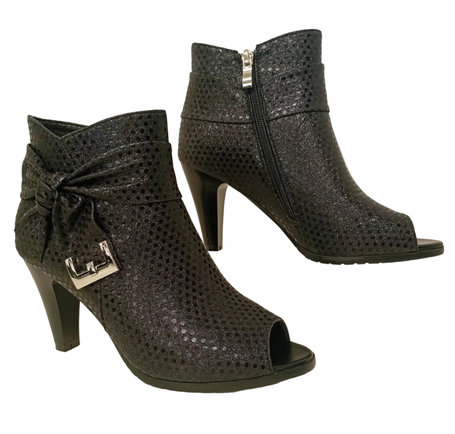 D544-81572-20 - Black