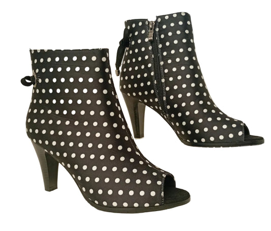 D544-D1722 - Black/White