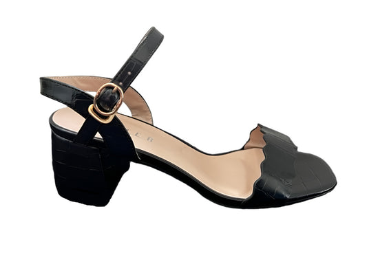15C8453-3 Black